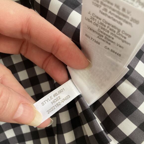 J. Crew Factory Black Quilt Puffer Vest Style BJ901 classic preppy Women’s Large - Picture 6 of 11